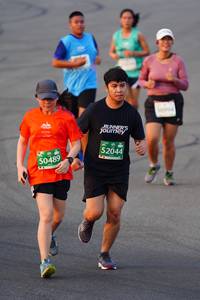 BIB: 50994, 52044, 50489
                            <button type="button" onclick="openModal(10510238)" class="btn btn-primary btn-sm float-right btn-popup" data-toggle="modal" data-target=".modal-high-quality">
                        <i class="fas fa-shopping-cart"></i> Add to Cart
                    </button>
                                            <button type="button" onclick="isThisMe(10510238, true)" class="btn btn-success btn-sm float-right btn-popup btn-isme hidden" data-toggle="tooltip" data-placement="bottom" title="นี่คือรูปของคุณใช่ไหม คลิกที่นี่เพื่อเอาเข้าอัลบั้ม">
                        <i class="fas fa-plus"></i> Add to album
                    </button>
                    <button type="button" onclick="isThisMe(10510238, false)" class="btn btn-warning btn-sm float-right btn-popup btn-isnotme hidden">
                        <i class="fas fa-ban"></i> Remove from album
                    </button>